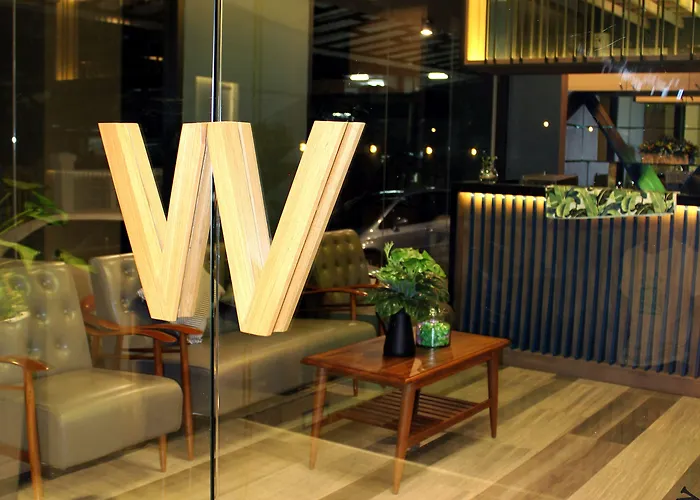 W Station Hotel