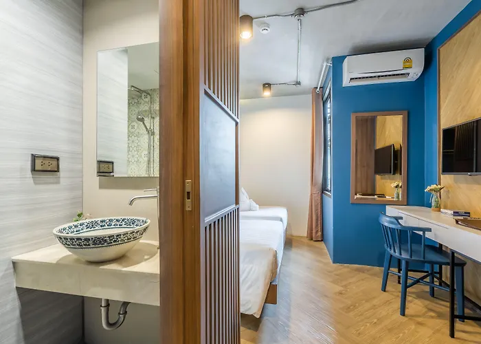 Hotel W Station 3*