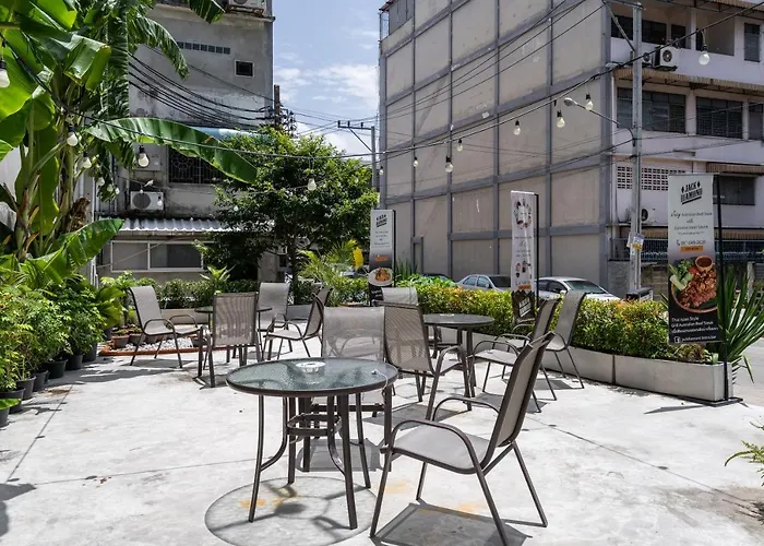 Hotel W Station 3*